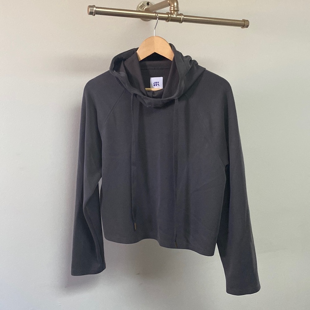 Cropped Athletic Top